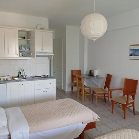 Gikas Triple Sea View B6 * Marmari (Evia)