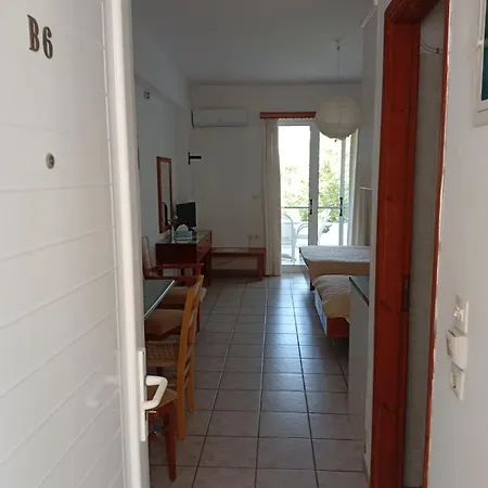Gikas Triple Sea View B6 Apartment Marmari (Evia)